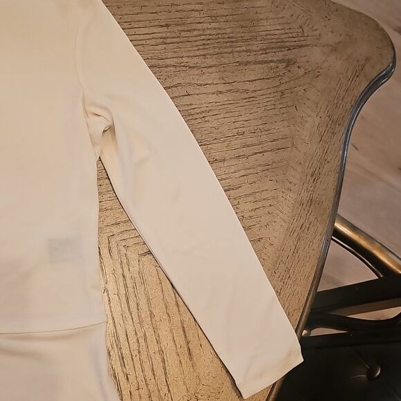 Ralph Lauren Cream Blouse Size S NWT - Picture 3 of 9